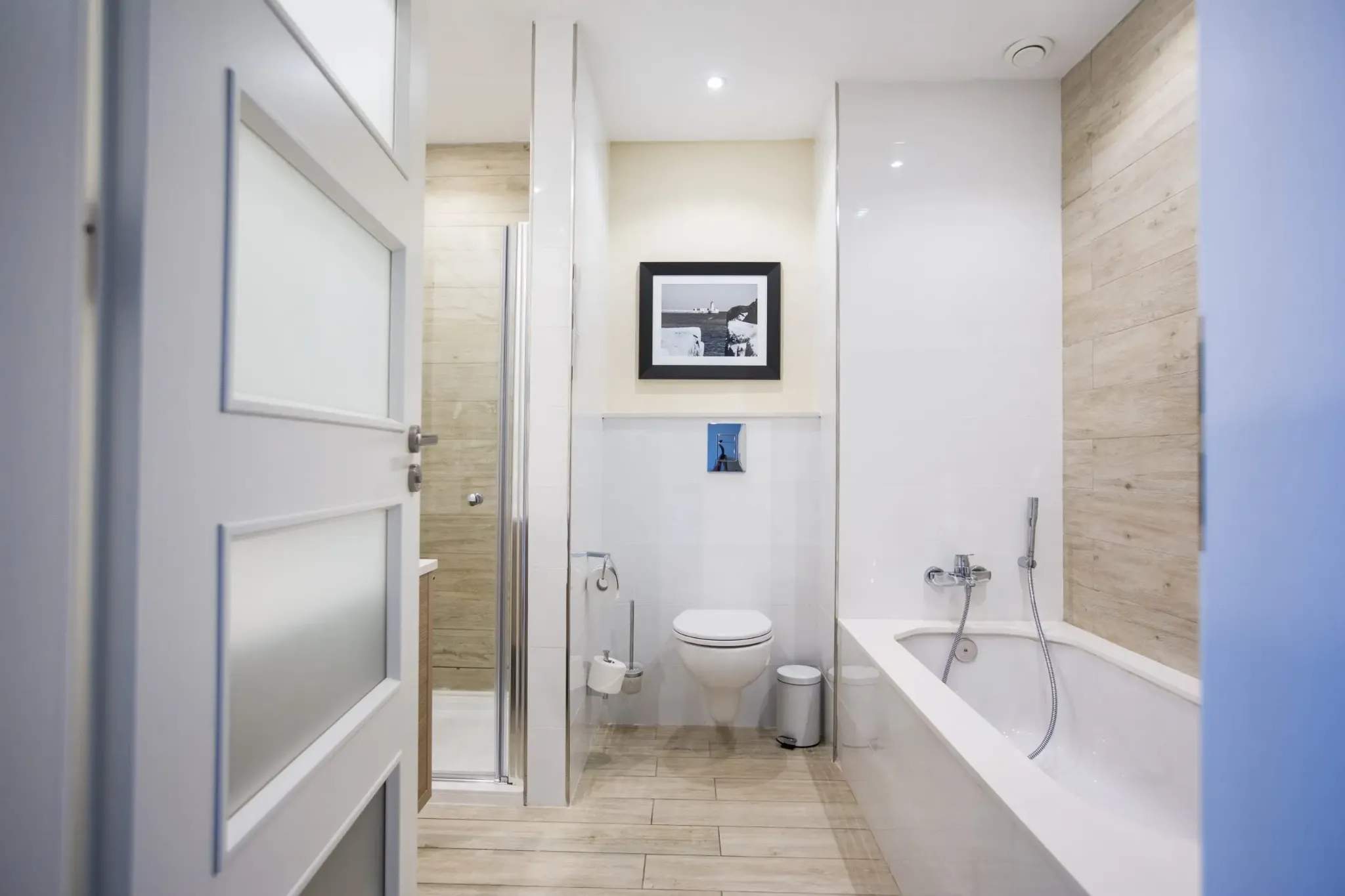 Salini-Resort-Superior-room-Bathroom-def